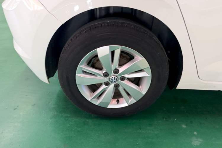 Used Volkswagen Polo 2019 Plus 1.5L Automatic Panoramic Enjoyment Edition Right Rear Wheel Hub