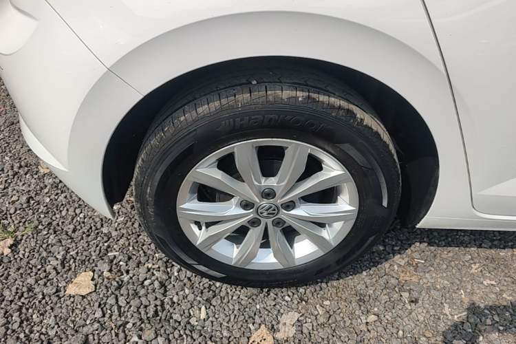 Used Volkswagen Polo 2019 Plus 1.5L Automatic Colorful Technology Edition Right Rear Wheel Hub