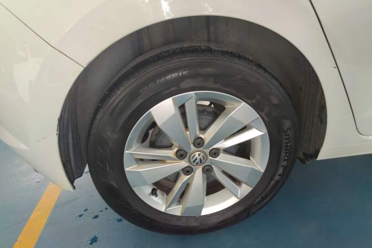 Used Volkswagen Polo 2019 Plus 1.5L Automatic Panoramic Enjoyment Edition Right Rear Wheel Hub