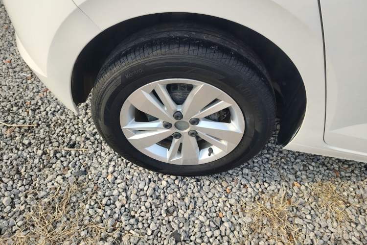 Used Volkswagen Polo 2019 Plus 1.5L Automatic Panoramic Enjoyment Edition Right Rear Wheel Hub