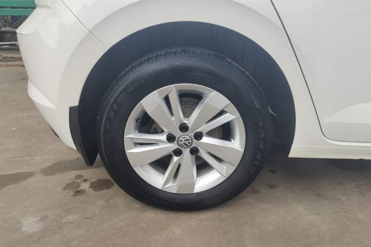 Used Volkswagen Polo 2019 Plus 1.5L Automatic Panoramic Enjoyment Edition Right Rear Wheel Hub