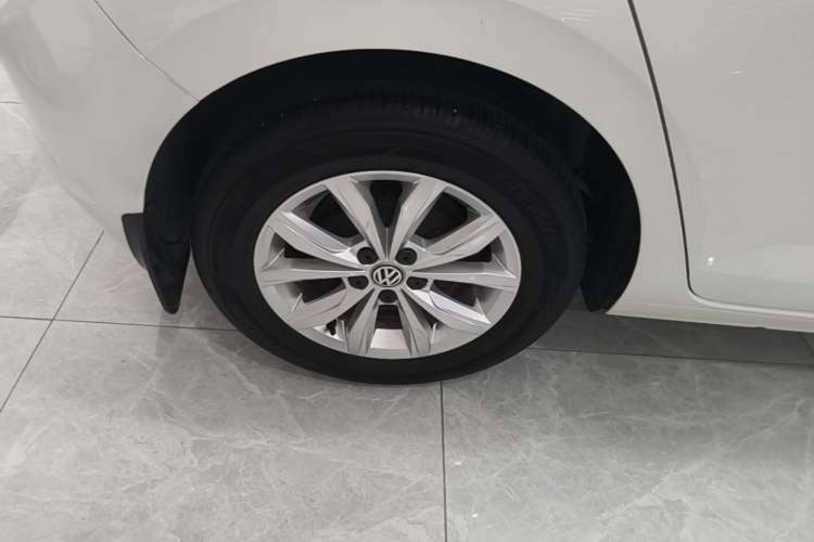 Used Volkswagen Polo 2019 Plus 1.5L Automatic Colorful Technology Edition Right Rear Wheel Hub