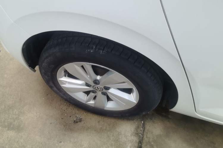 Used Volkswagen Polo 2019 Plus 1.5L Automatic Panoramic Enjoyment Edition Right Rear Wheel Hub