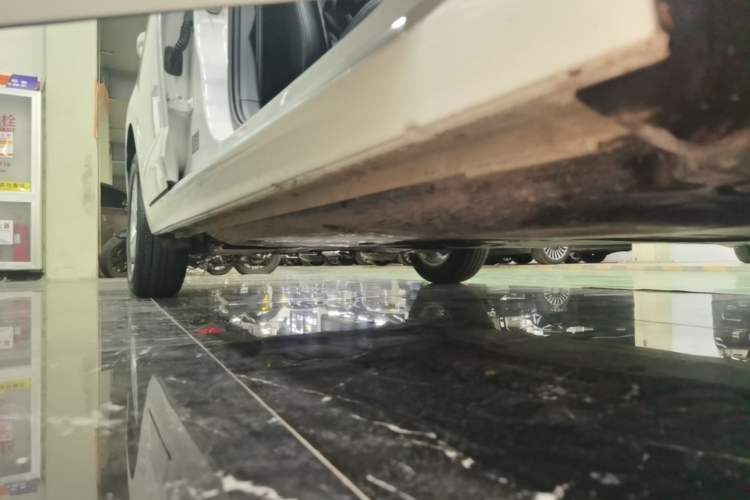 Used Volkswagen Polo 2019 Plus 1.5L Automatic Panoramic Enjoyment Edition Right Side Sill