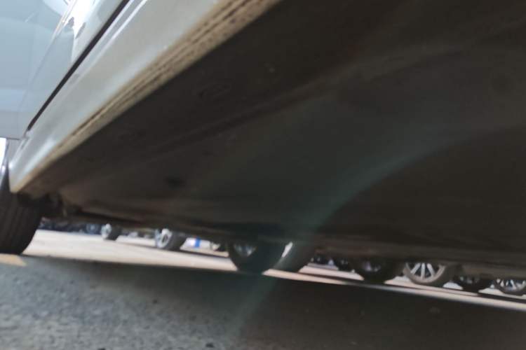 Used Volkswagen Polo 2019 Plus 1.5L Automatic Colorful Technology Edition Right Side Sill