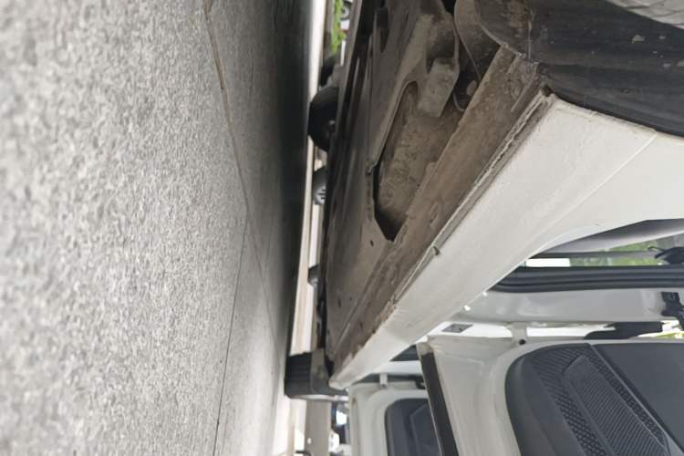 Used Volkswagen Polo 2019 Plus 1.5L Automatic Colorful Technology Edition Right Side Sill