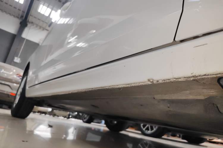 Used Volkswagen Polo 2019 Plus 1.5L Automatic Panoramic Enjoyment Edition Right Side Sill