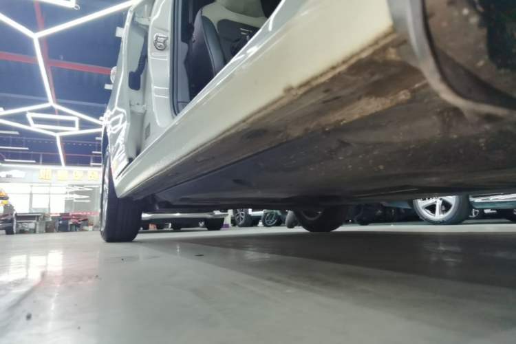 Used Volkswagen Polo 2019 Plus 1.5L Automatic Colorful Technology Edition Right Side Sill