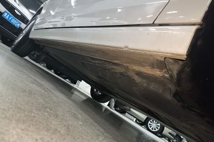 Used Volkswagen Polo 2019 Plus 1.5L Automatic Colorful Technology Edition Right Side Sill
