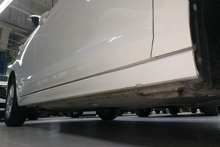 Used Volkswagen Polo 2019 Plus 1.5L Automatic Panoramic Enjoyment Edition Right Side Sill