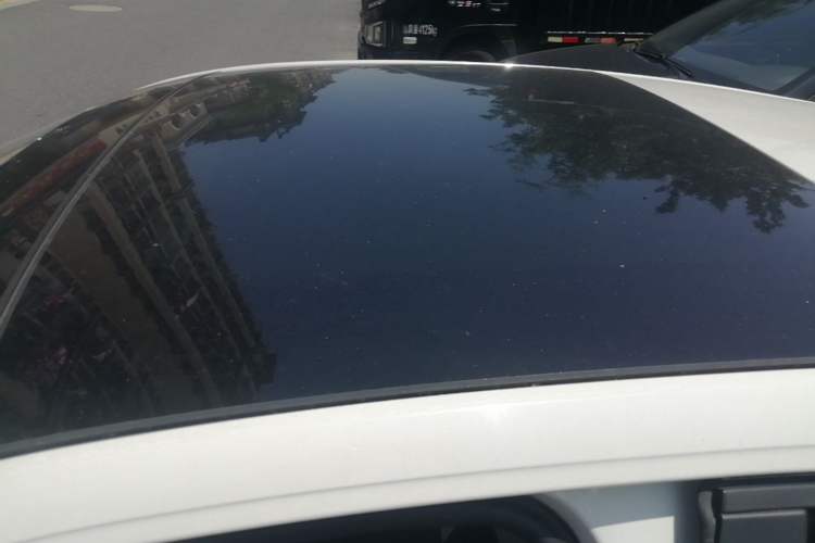 Used Volkswagen Polo 2019 Plus 1.5L Automatic Colorful Technology Edition Roof