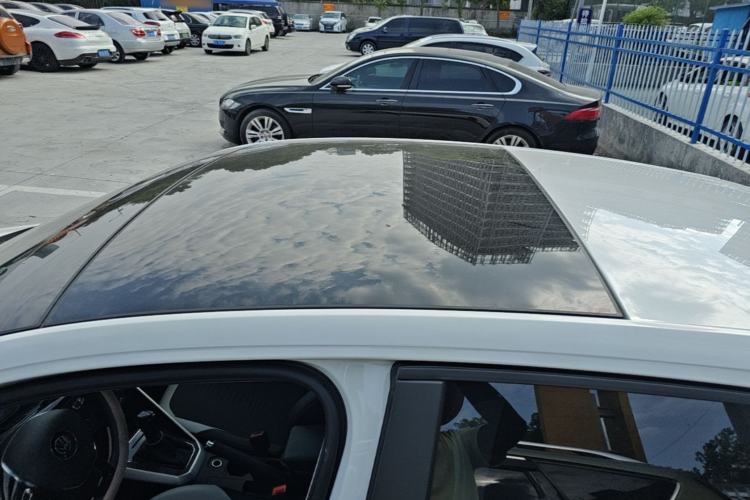 Used Volkswagen Polo 2019 Plus 1.5L Automatic Colorful Technology Edition Roof