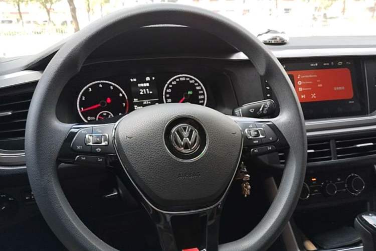 Used Volkswagen Polo 2019 Plus 1.5L Automatic Panoramic Enjoyment Edition Steering Wheel