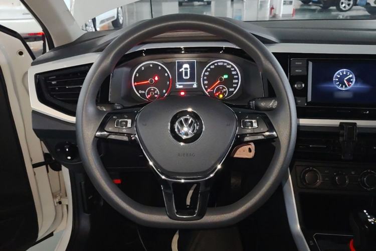 Used Volkswagen Polo 2019 Plus 1.5L Automatic Colorful Technology Edition Steering Wheel