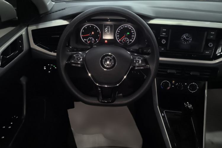 Used Volkswagen Polo 2019 Plus 1.5L Automatic Colorful Technology Edition Steering Wheel
