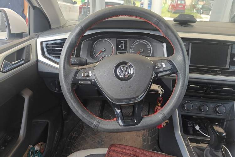 Used Volkswagen Polo 2019 Plus 1.5L Automatic Colorful Technology Edition Steering Wheel
