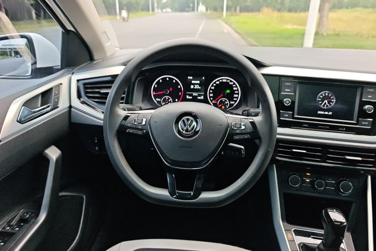 Used Volkswagen Polo 2019 Plus 1.5L Automatic Colorful Technology Edition Steering Wheel