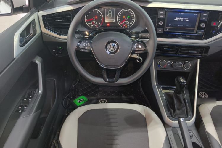 Used Volkswagen Polo 2019 Plus 1.5L Automatic Colorful Technology Edition Steering Wheel