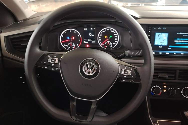Used Volkswagen Polo 2019 Plus 1.5L Automatic Panoramic Enjoyment Edition Steering Wheel