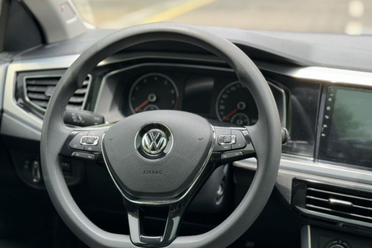 Used Volkswagen Polo 2019 Plus 1.5L Automatic Beats Trendy Cool Edition Steering Wheel