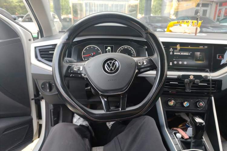 Used Volkswagen Polo 2019 Plus 1.5L Automatic Colorful Technology Edition Steering Wheel