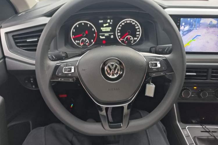 Used Volkswagen Polo 2019 Plus 1.5L Automatic Panoramic Enjoyment Edition Steering Wheel