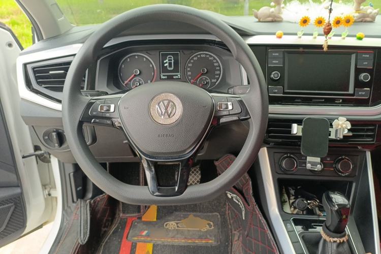 Used Volkswagen Polo 2019 Plus 1.5L Automatic Colorful Technology Edition Steering Wheel