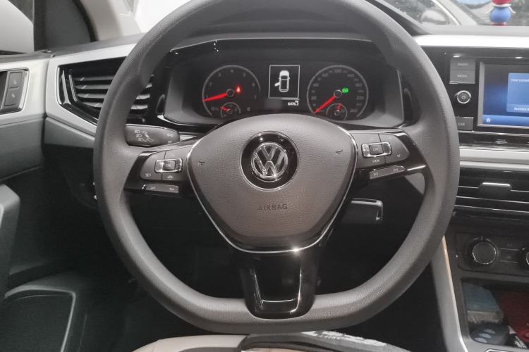 Used Volkswagen Polo 2019 Plus 1.5L Automatic Colorful Technology Edition Steering Wheel