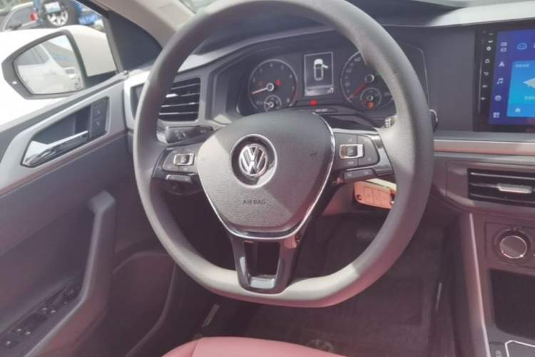 Used Volkswagen Polo 2019 Plus 1.5L Automatic Panoramic Enjoyment Edition Steering Wheel