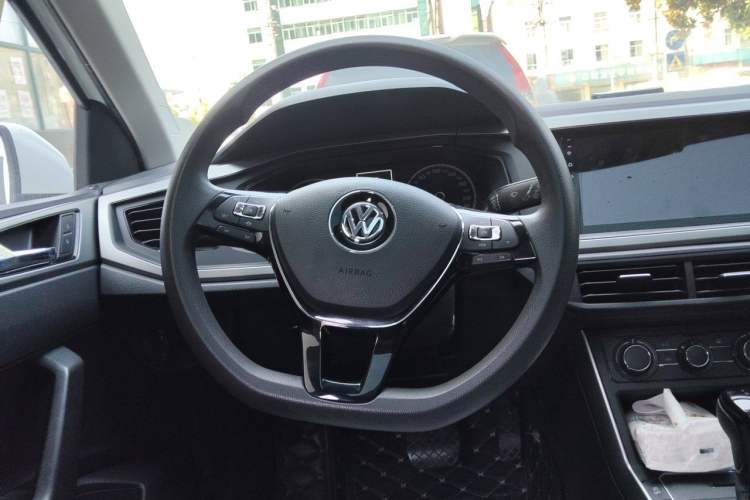 Used Volkswagen Polo 2019 Plus 1.5L Automatic Panoramic Enjoyment Edition Steering Wheel