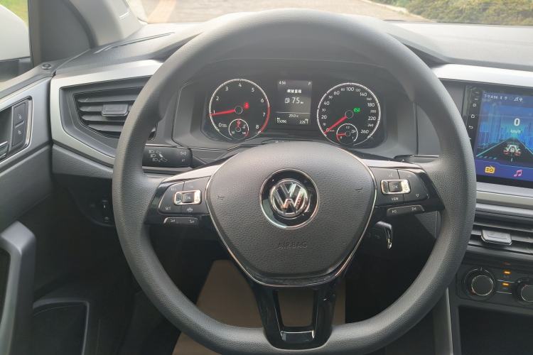 Used Volkswagen Polo 2019 Plus 1.5L Automatic Panoramic Enjoyment Edition Steering Wheel