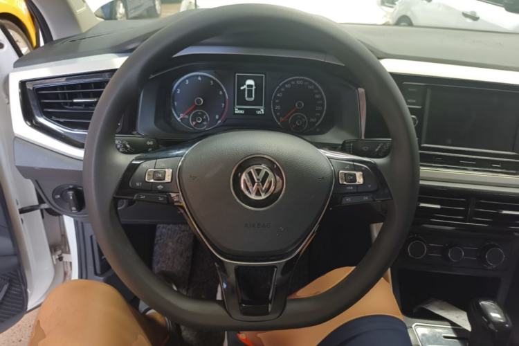 Used Volkswagen Polo 2019 Plus 1.5L Automatic Colorful Technology Edition Steering Wheel