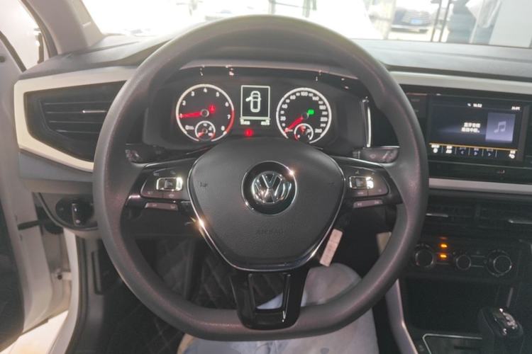 Used Volkswagen Polo 2019 Plus 1.5L Automatic Colorful Technology Edition Steering Wheel