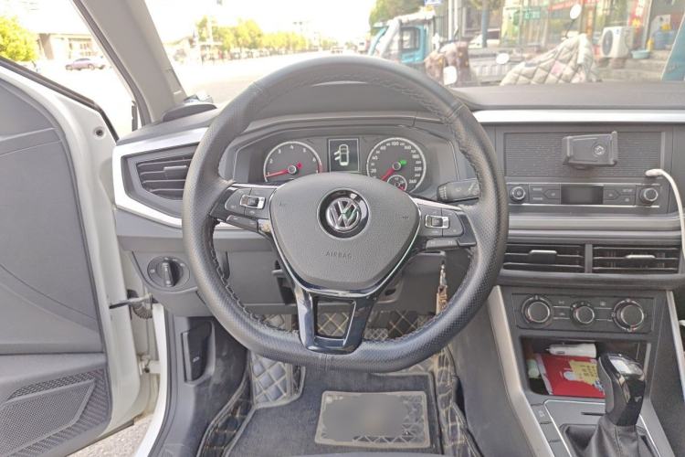 Used Volkswagen Polo 2019 Plus 1.5L Automatic Panoramic Enjoyment Edition Steering Wheel