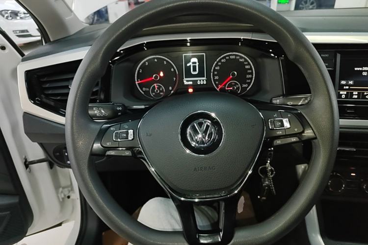 Used Volkswagen Polo 2019 Plus 1.5L Automatic Colorful Technology Edition Steering Wheel