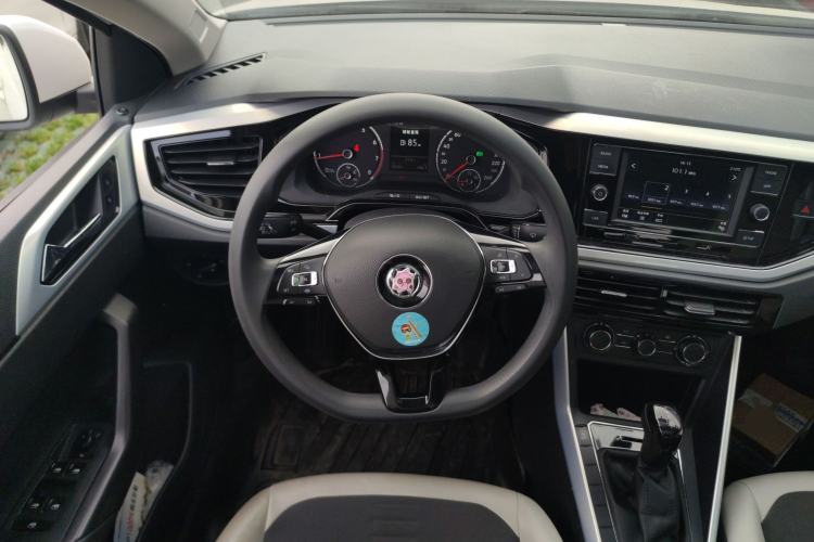 Used Volkswagen Polo 2019 Plus 1.5L Automatic Colorful Technology Edition Steering Wheel