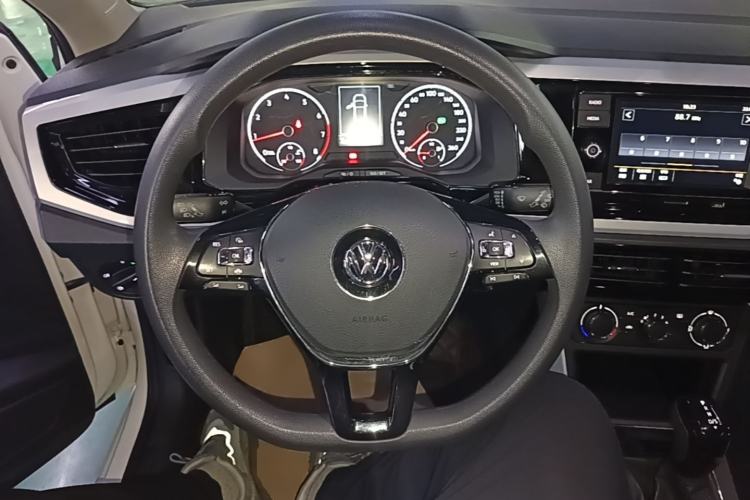 Used Volkswagen Polo 2019 Plus 1.5L Automatic Colorful Technology Edition Steering Wheel