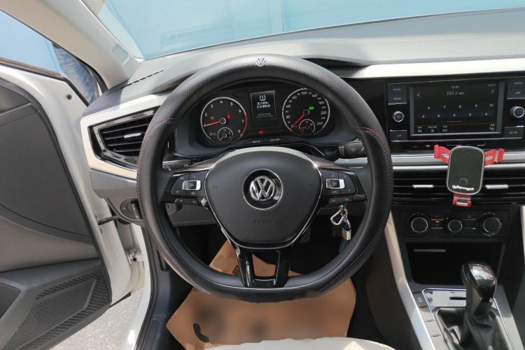 Used Volkswagen Polo 2019 Plus 1.5L Automatic Colorful Technology Edition Steering Wheel