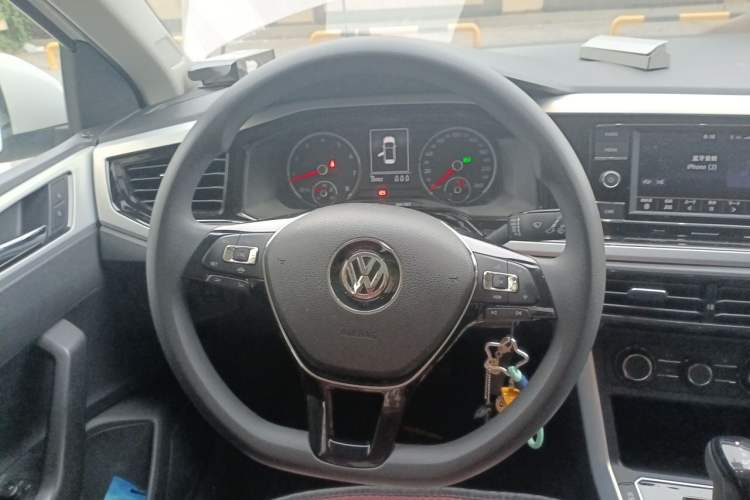Used Volkswagen Polo 2019 Plus 1.5L Automatic Colorful Technology Edition Steering Wheel