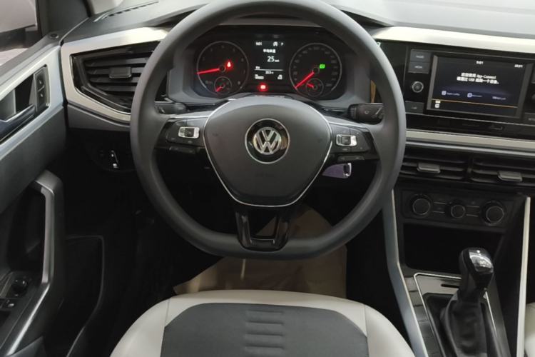 Used Volkswagen Polo 2019 Plus 1.5L Automatic Colorful Technology Edition Steering Wheel
