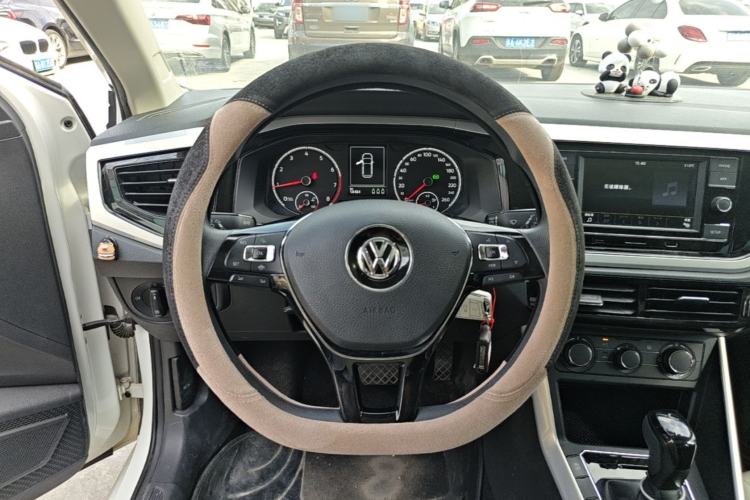Used Volkswagen Polo 2019 Plus 1.5L Automatic Colorful Technology Edition Steering Wheel