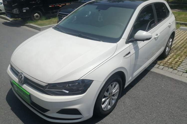 Used Volkswagen Polo 2019 Plus 1.5L Automatic Colorful Technology Edition Guazi used car, China used car export, Used car for sale, Used  cars, Cheapest cars for sale