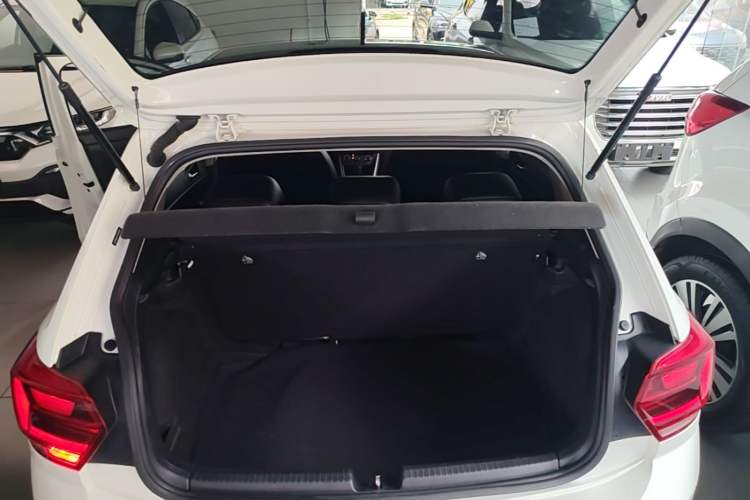 Used Volkswagen Polo 2019 Plus 1.5L Automatic Panoramic Enjoyment Edition Trunk