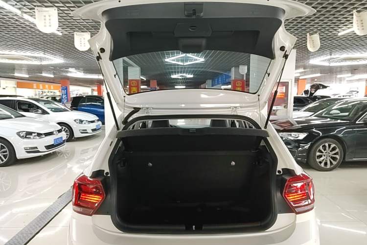 Used Volkswagen Polo 2019 Plus 1.5L Automatic Colorful Technology Edition Trunk