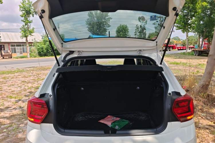 Used Volkswagen Polo 2019 Plus 1.5L Automatic Colorful Technology Edition Trunk