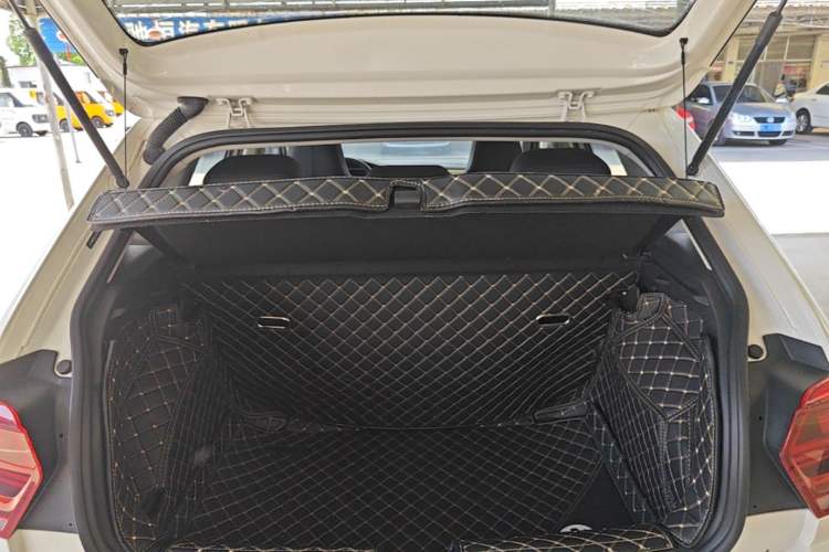 Used Volkswagen Polo 2019 Plus 1.5L Automatic Colorful Technology Edition Trunk