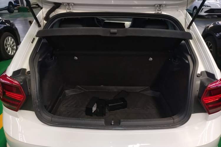 Used Volkswagen Polo 2019 Plus 1.5L Automatic Colorful Technology Edition Trunk