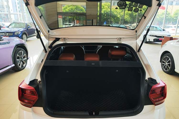 Used Volkswagen Polo 2019 Plus 1.5L Automatic Panoramic Enjoyment Edition Trunk