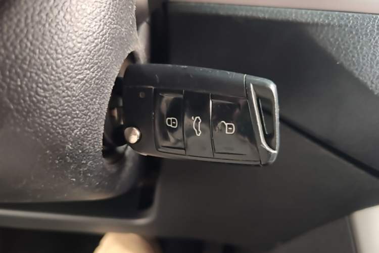Used Volkswagen Polo 2019 Plus 1.5L Automatic Panoramic Enjoyment Edition Vehicle Key