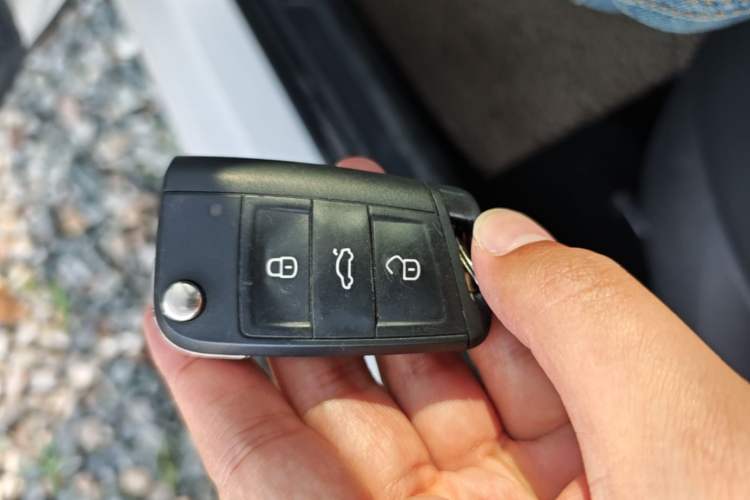 Used Volkswagen Polo 2019 Plus 1.5L Automatic Colorful Technology Edition Vehicle Key